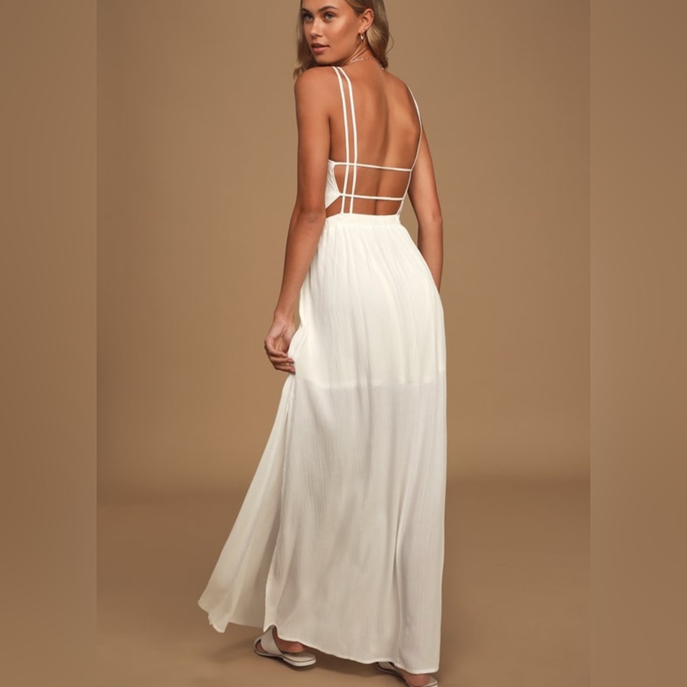 White maxi dress